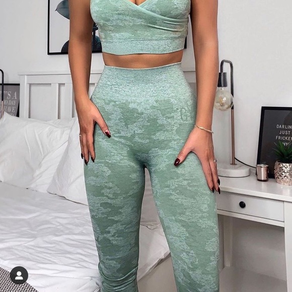 Gymshark Camo Seamless Legging Sage 